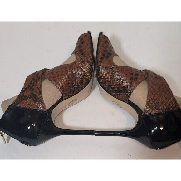 Michael Kors Reptile Stilettos Brown with Black Patent Leather - Size 5 - Picture 7 of 14